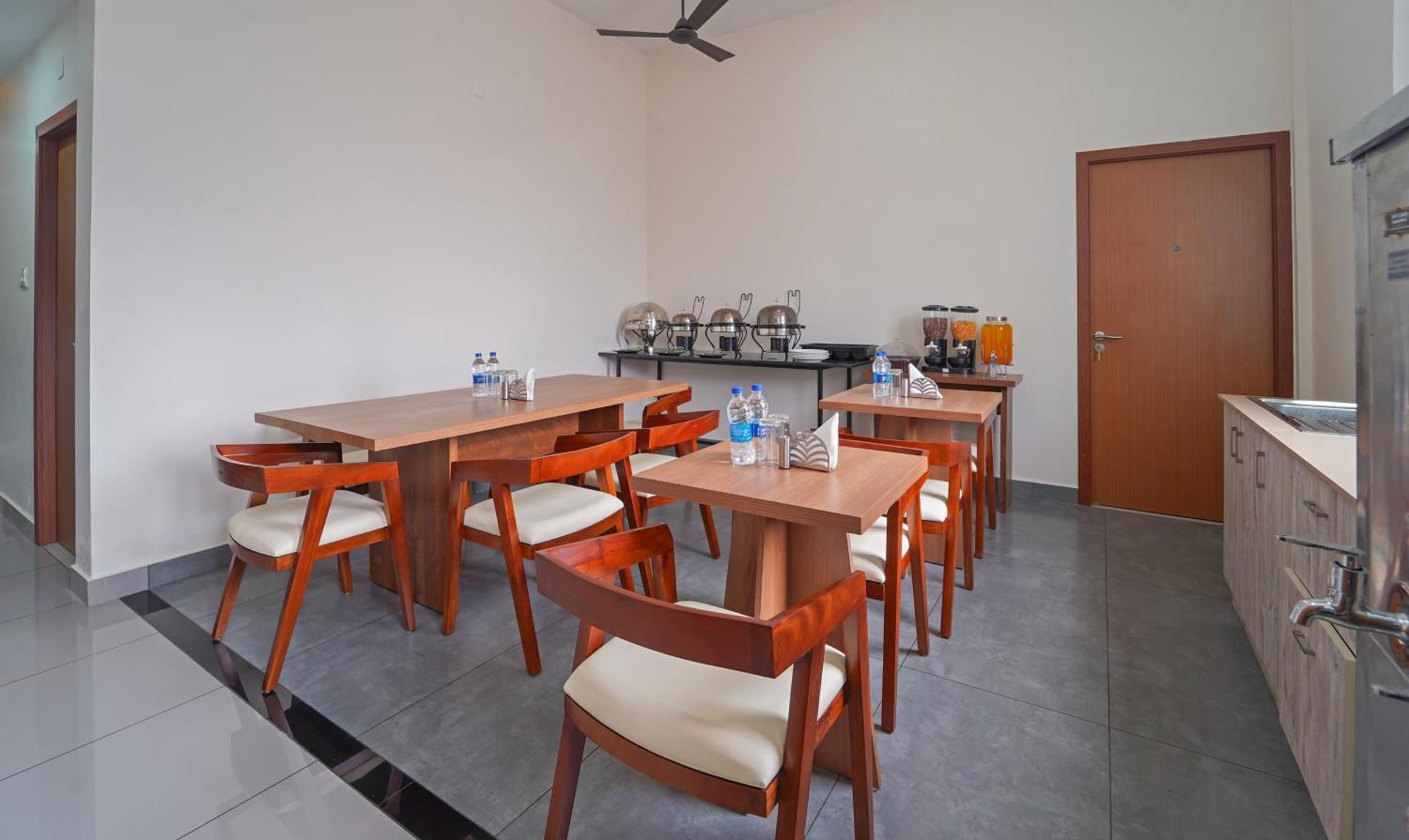 Itsy Hotels Avani Stays, Vyttila, Kochi Eksteriør billede