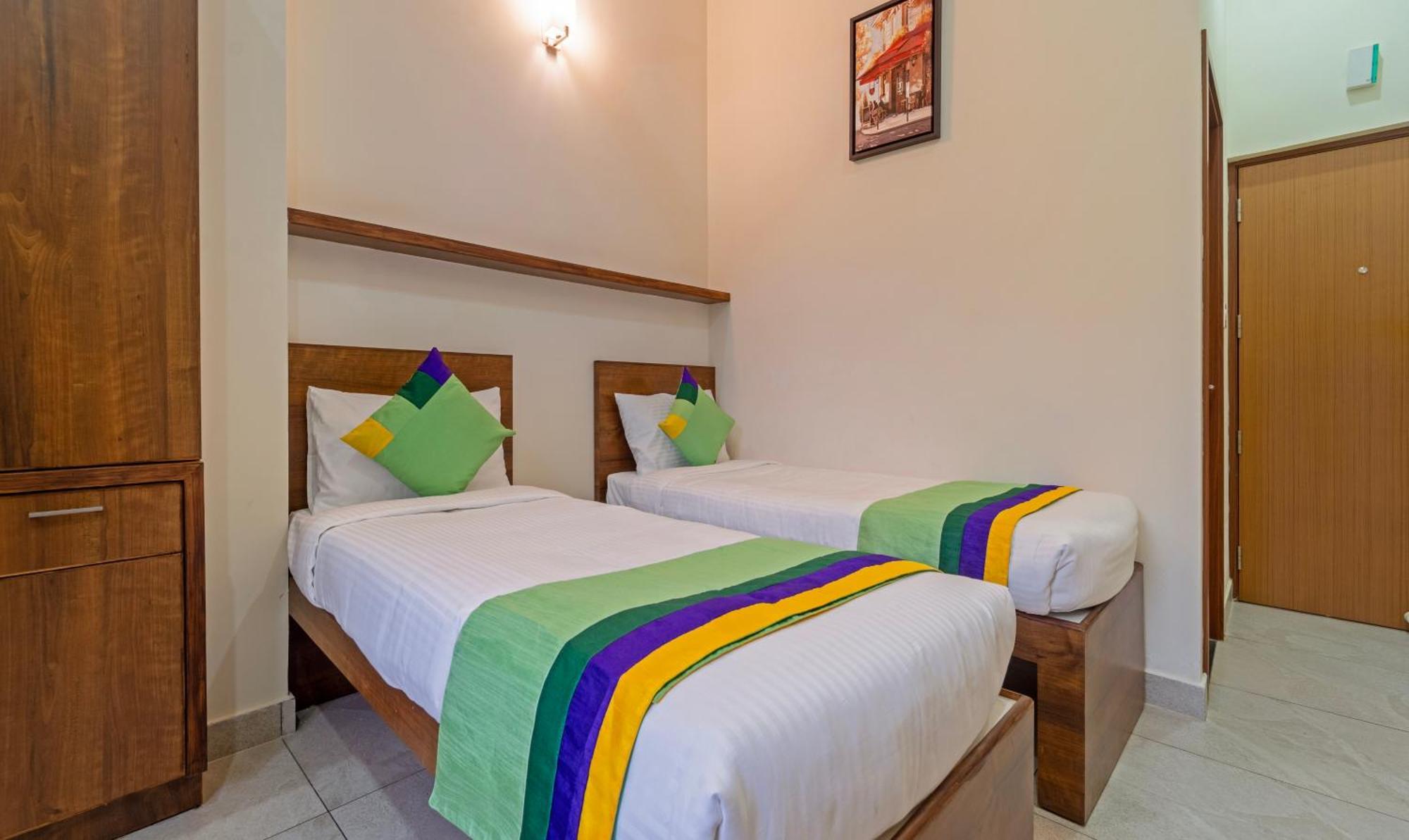 Itsy Hotels Avani Stays, Vyttila, Kochi Eksteriør billede