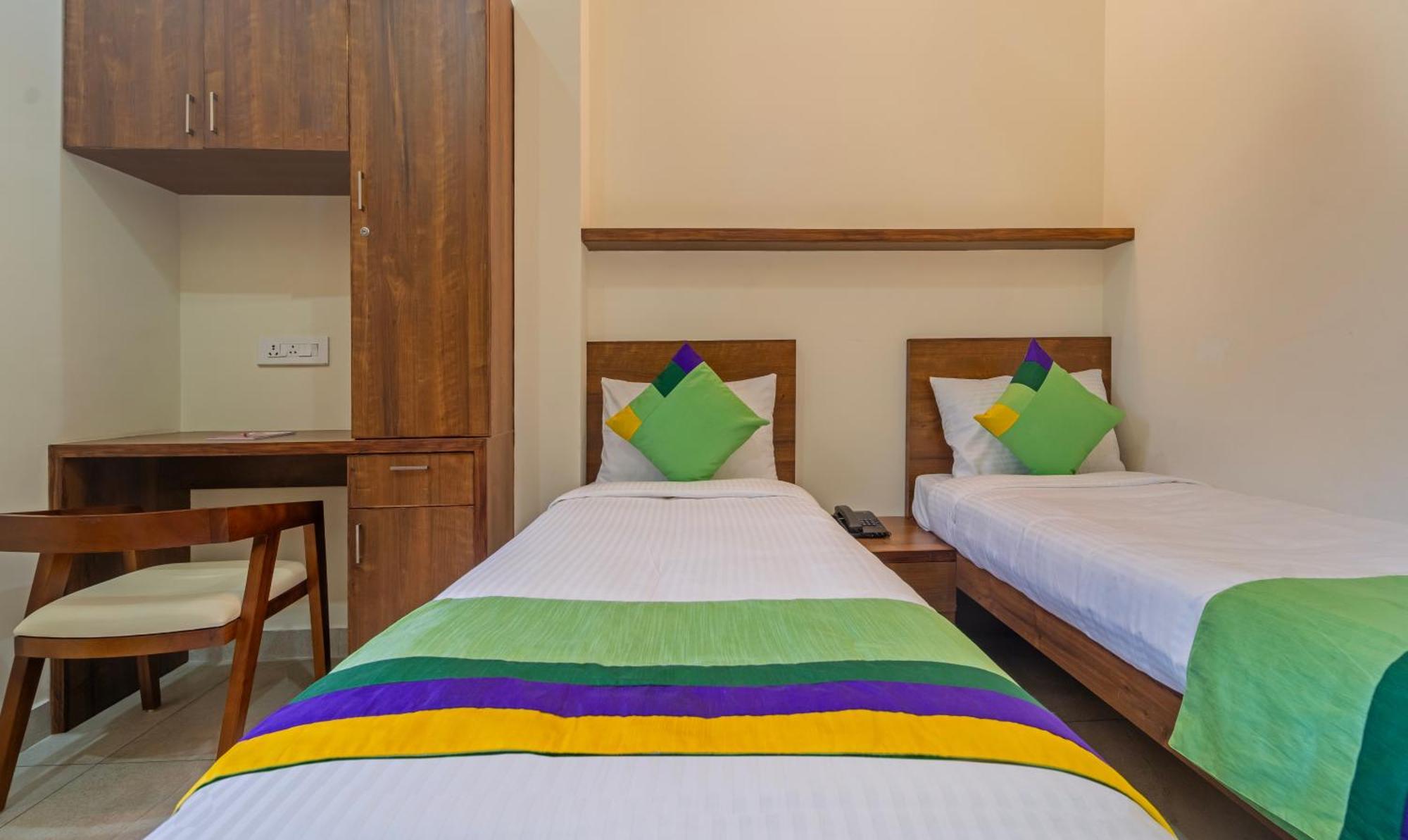 Itsy Hotels Avani Stays, Vyttila, Kochi Eksteriør billede