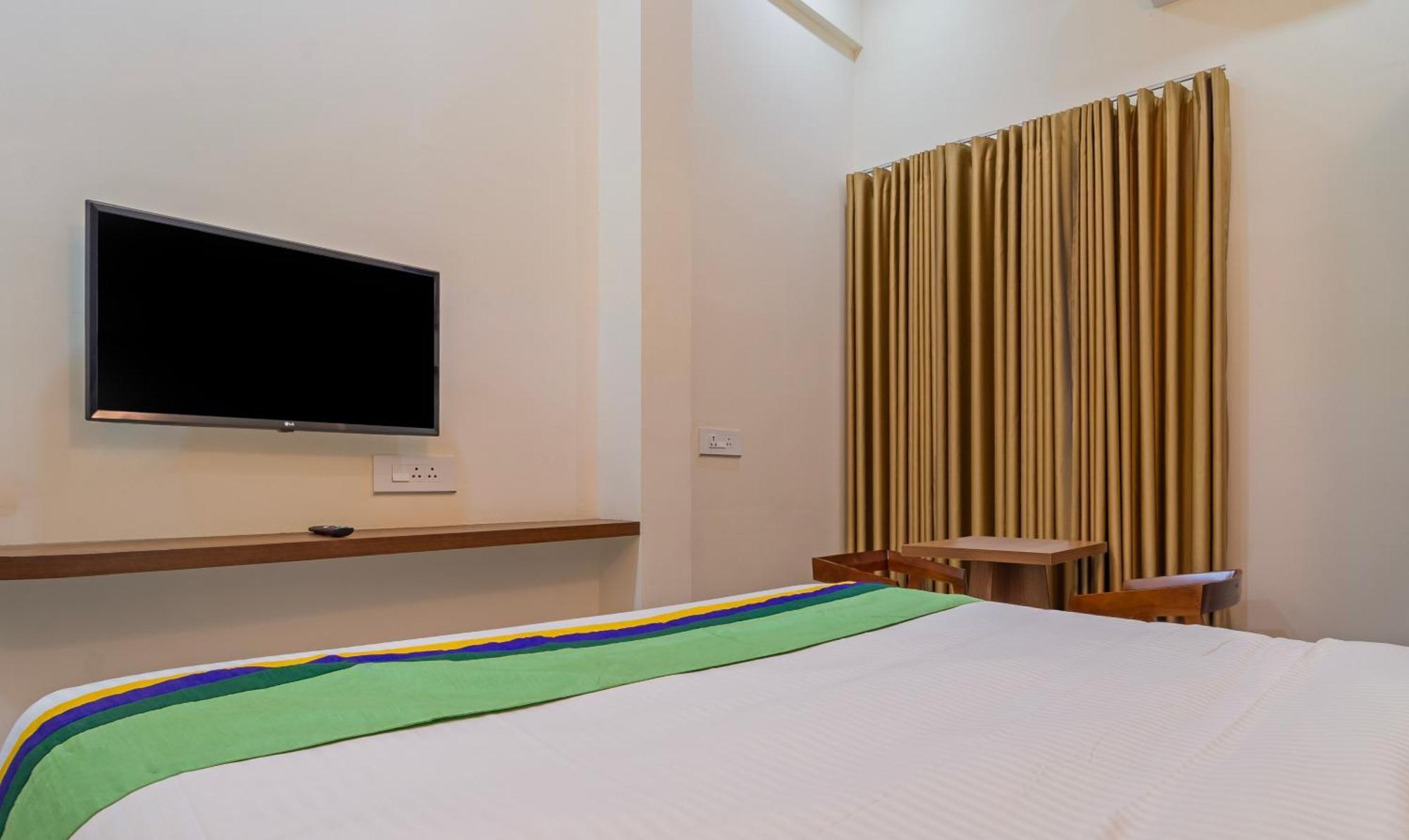 Itsy Hotels Avani Stays, Vyttila, Kochi Eksteriør billede