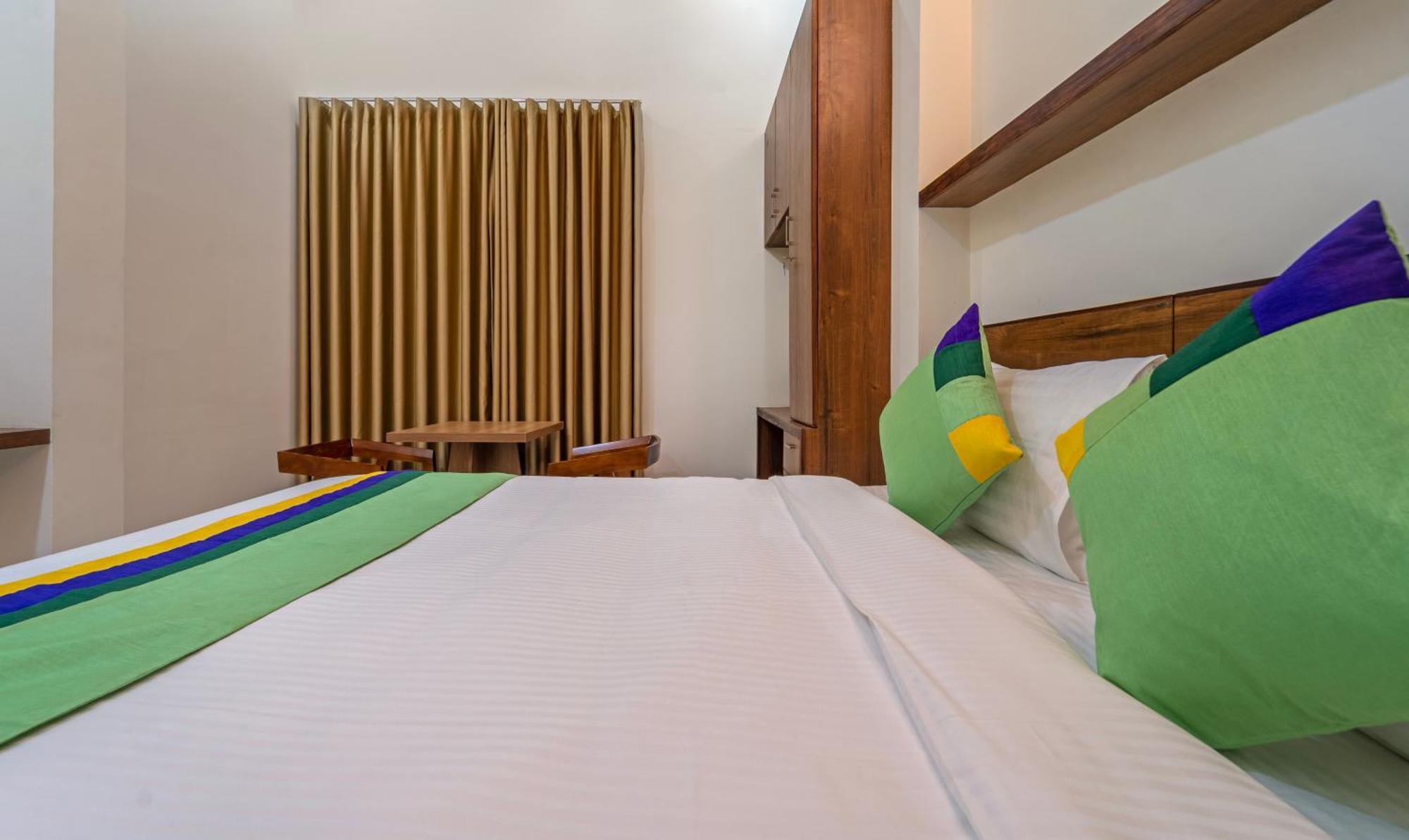 Itsy Hotels Avani Stays, Vyttila, Kochi Eksteriør billede